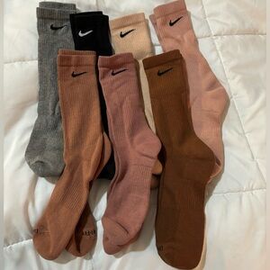 Nike Cushioned Crew Socks